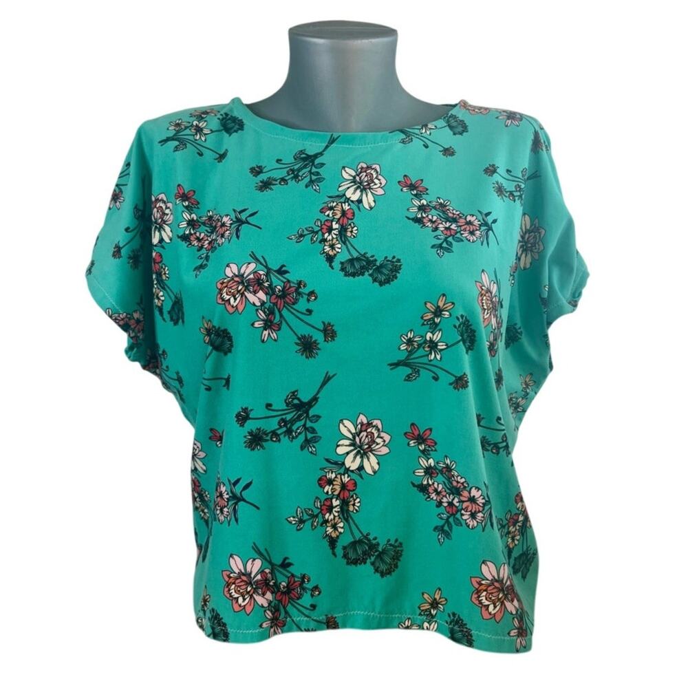 Rani Women's Short Boxy Green Floral Print Shirt Comfortable Top Size Large